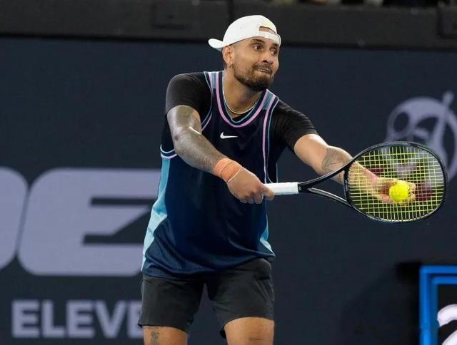 世界网球队险胜德国网球队，克耶高斯制霸全场的简单介绍