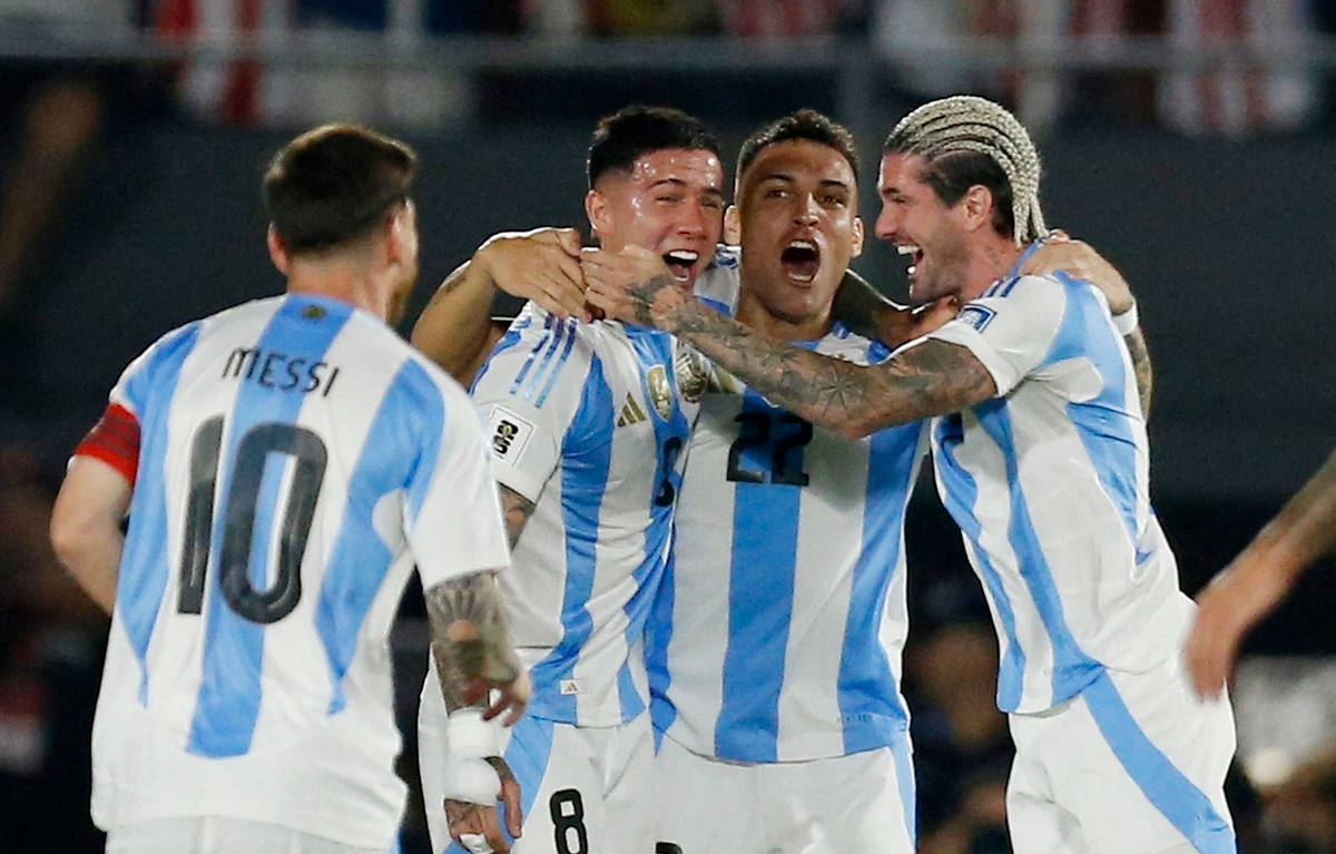 巴西鏖战阿根廷,哈兰德统治全场 巴西鏖战阿根廷,哈兰德统治全场