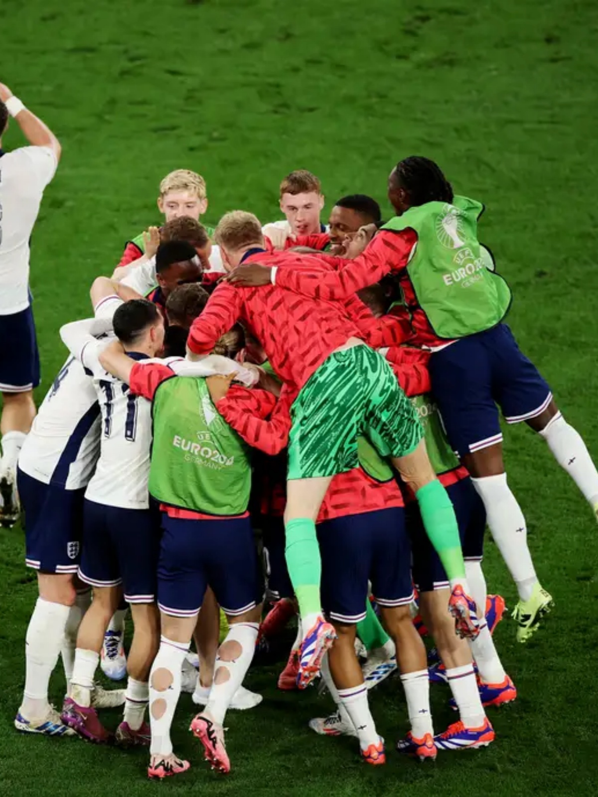 九游娱乐网页-荷兰队惨遭逆转，小组榜首失守