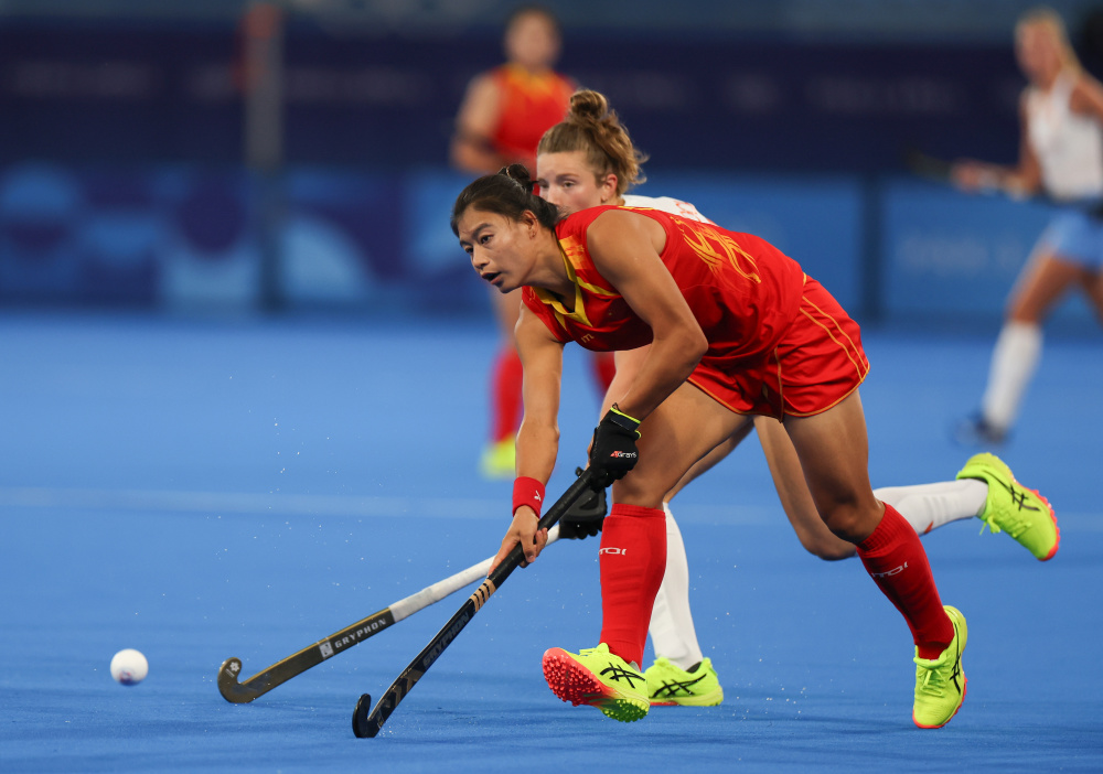 荷兰女子曲棍球击败西班牙队