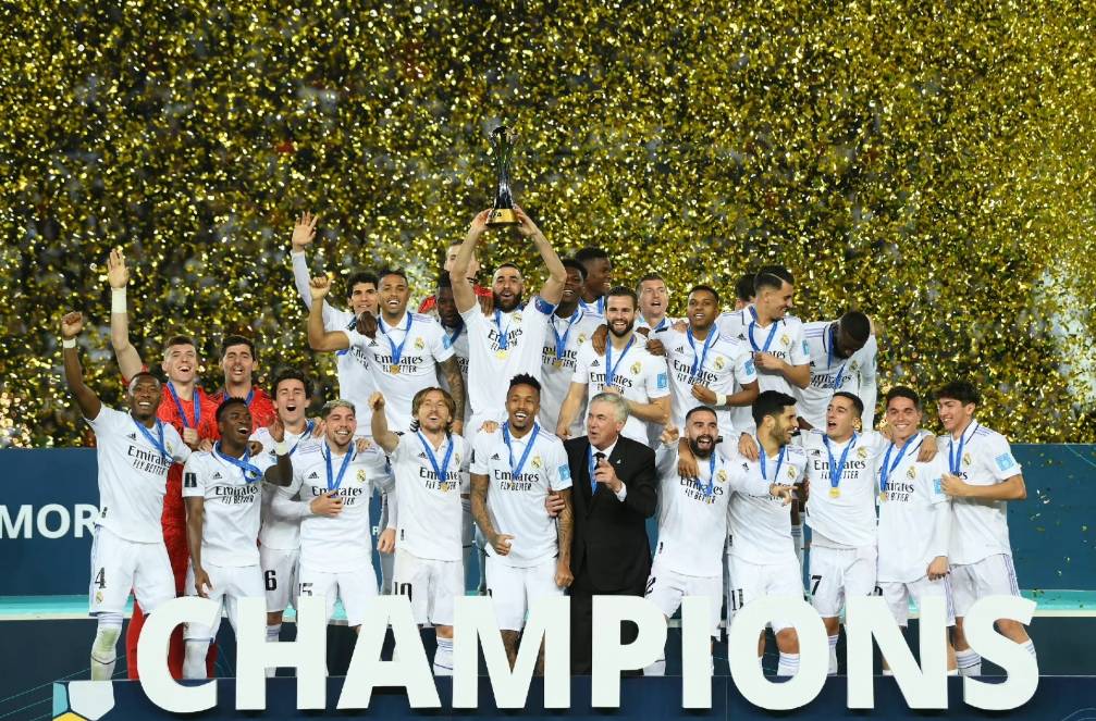 包含尤文图斯客场大胜,夺得联赛头名宝座的词条 包含尤文图斯客场大胜,夺得联赛头名宝座的词条