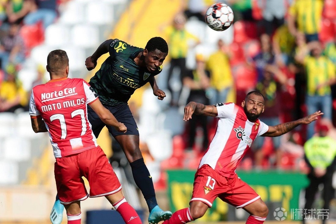 九游APP-瓦伦西亚客场逼平波尔图