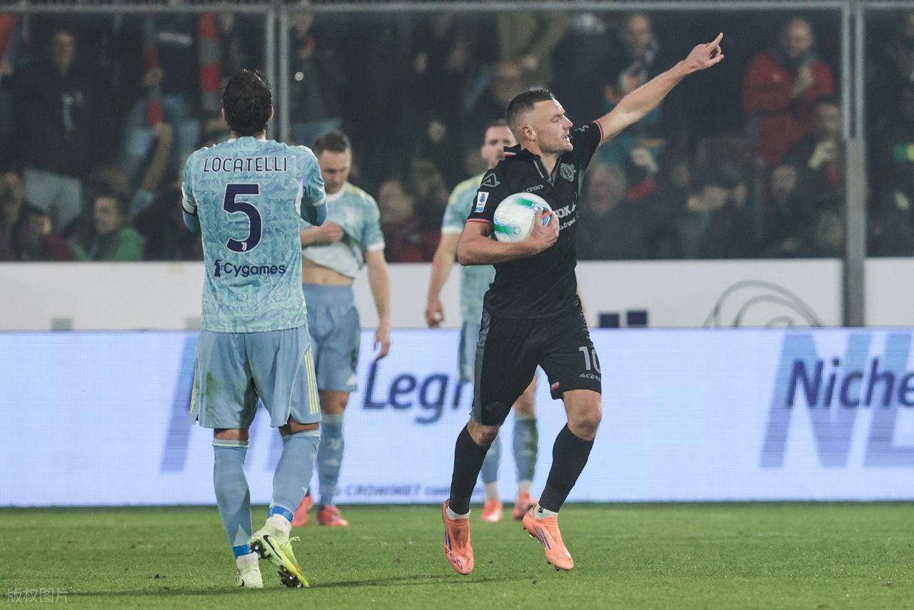 九游娱乐网页-智利后防球员被另一联赛球队挖角的简单介绍