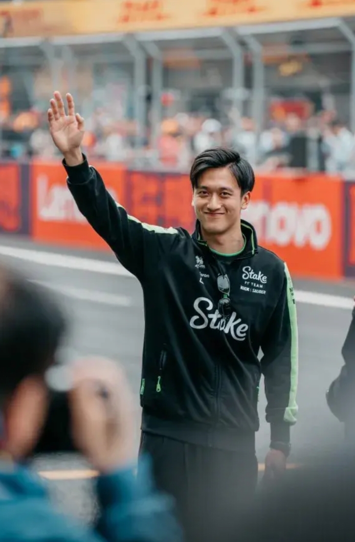 索伯车队完胜雷诺车队,周冠宇惊艳四座的简单介绍 索伯车队完胜雷诺车队,周冠宇惊艳四座的简单介绍